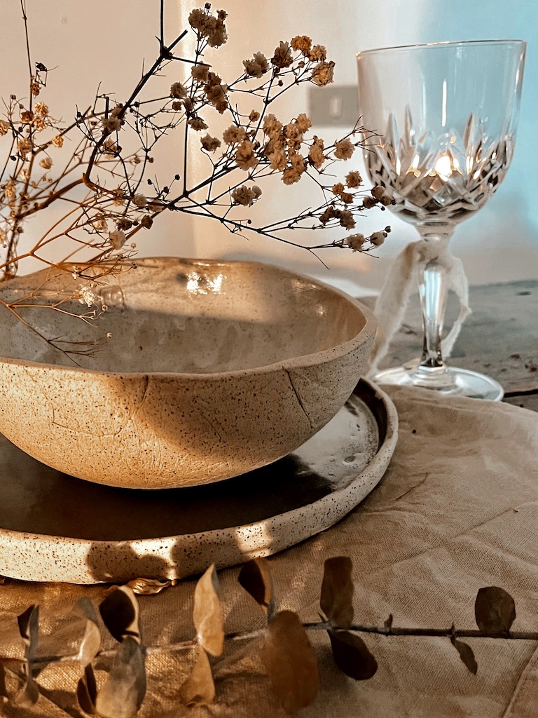 Ciotola grande Land Cream " Esasurita, disponibile in preordine" - immagine 8